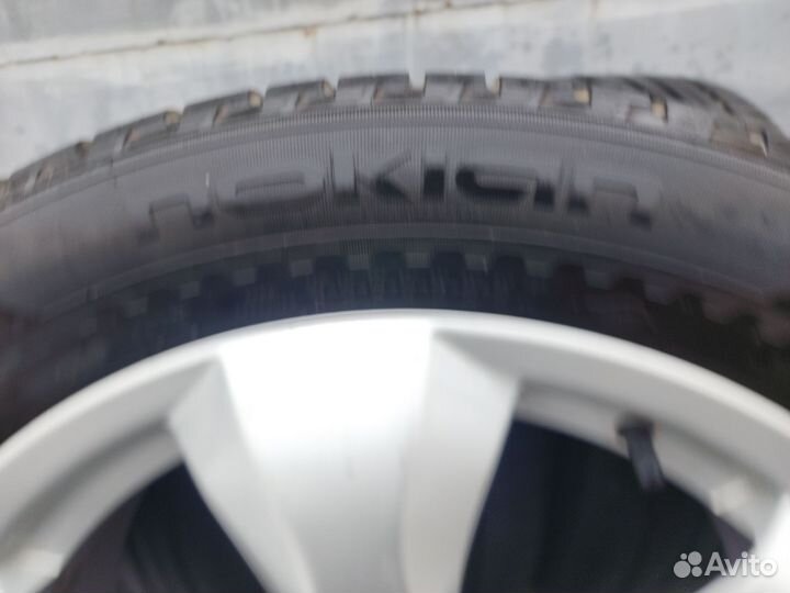 Nokian Tyres Hakka Black 225/60 R17 103V