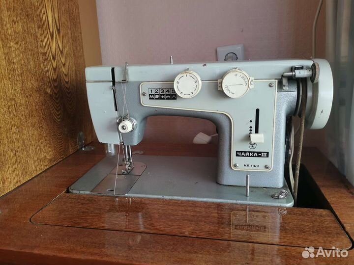Швейная машина Чайка 3