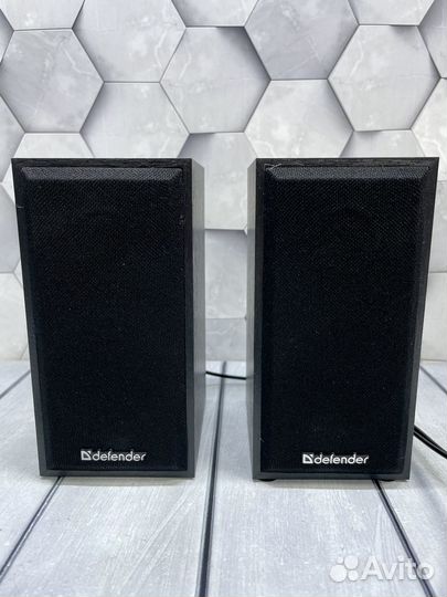 Компьютерные колонки defender SPK-240 2.0