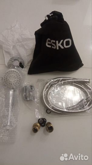 Смеситель для ванны с душем новый