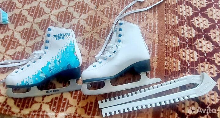 Коньки фигурные женские