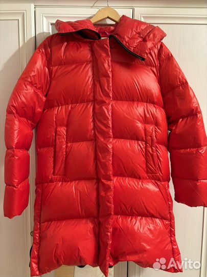 Пуховик Deha Италия