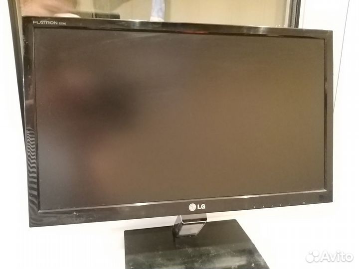 Мониторы ЖК бу 18, 20