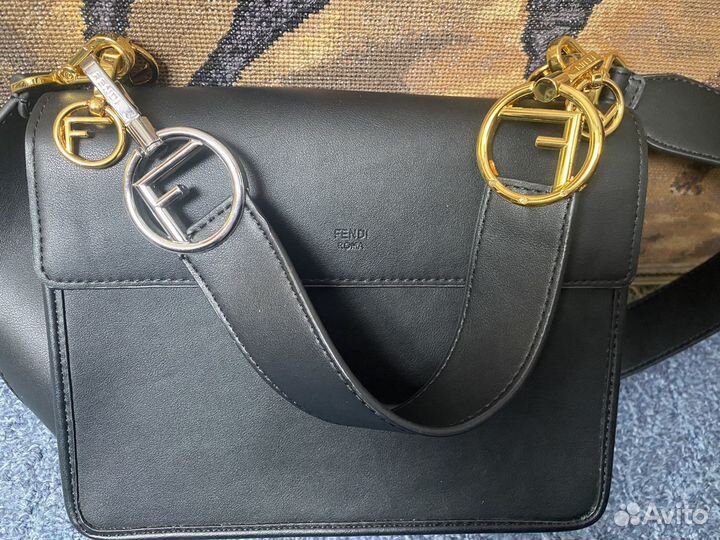 Сумка натуральная кожа fendi