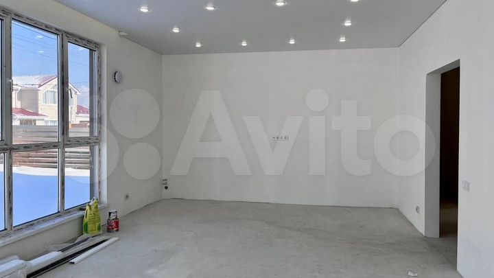 Дом 170 м² на участке 8 сот.