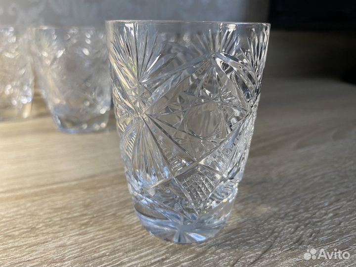 Хрустальные бокалы