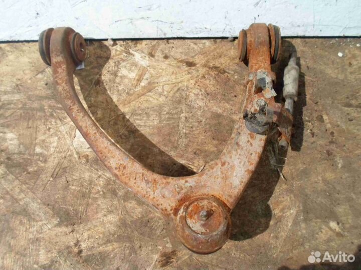 Рычаг передний левый верхний Chevrolet Silverado G