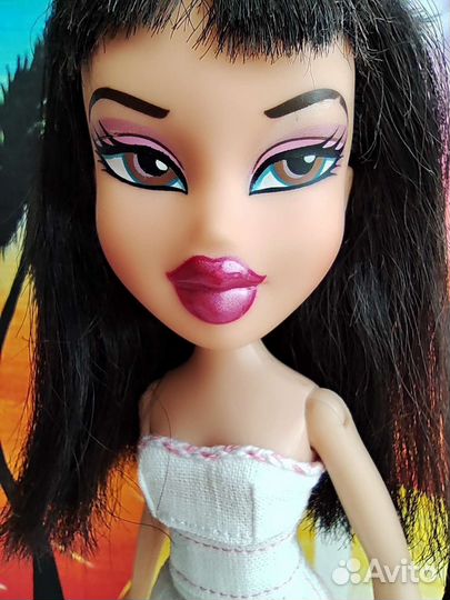 Кукла Bratz