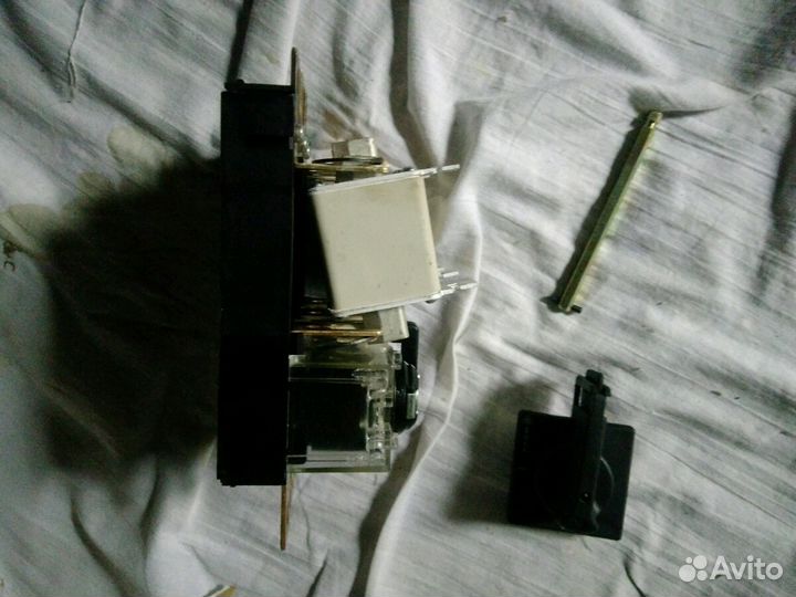 Переключатель 3Р с предохранителями 80 А