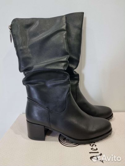 Новые Сапоги женские