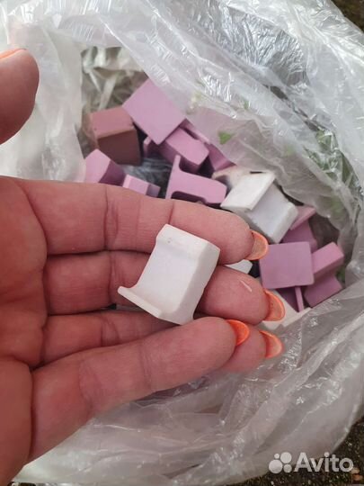 Изоляторы керамические