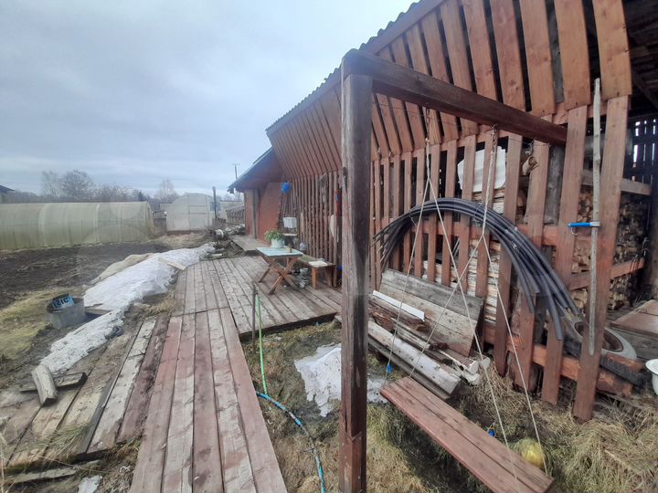 Дом 62,1 м² на участке 5,7 сот.