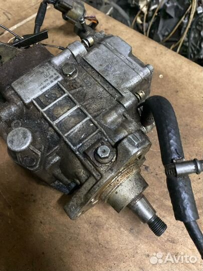 Топливный насос Land Rover Discovery Sport 2.0