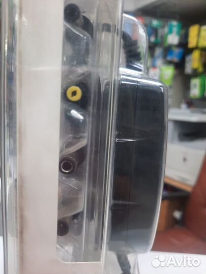 Универсальное зарядное ус-во Trust 120W 24 volt