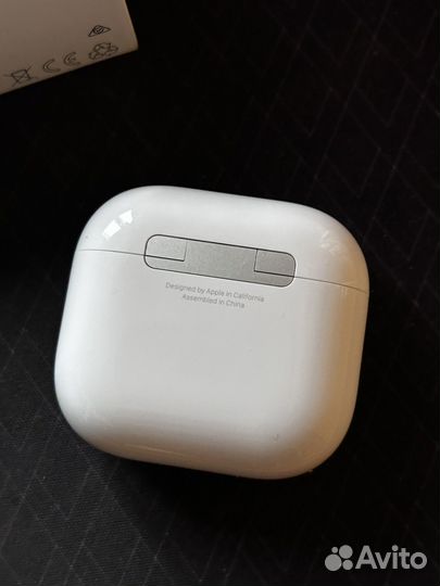 Наушники apple airpods 4 с шумоподавлением