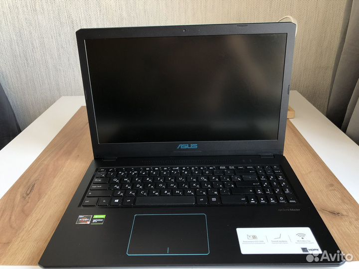 Ноутбук игровой Asus M570D