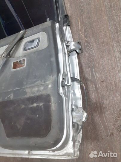 Дверь задняя левая Mitsubishi Pajero V78W