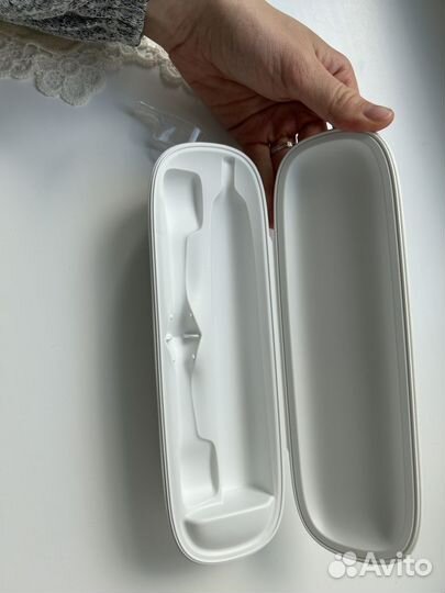 Электрическая зубная щетка philips sonicare