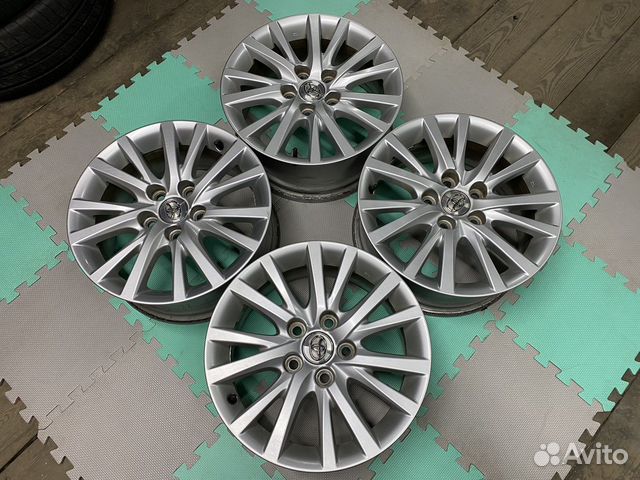 Комплект оригинальных дисков Toyota