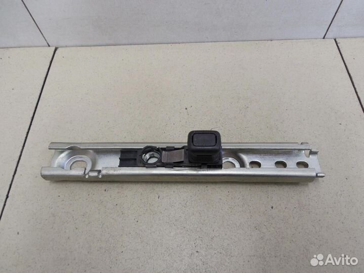 Механизм регулировки ремня безопасности Sandero 20