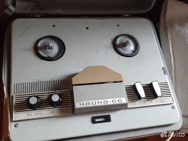 Магнитофон чайка 66