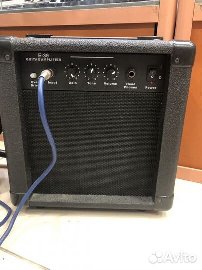 Электро гитара с комбиком