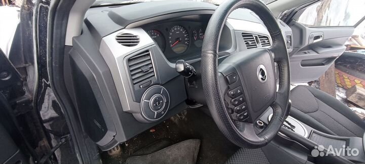 Ssangyong кайрон в разбор