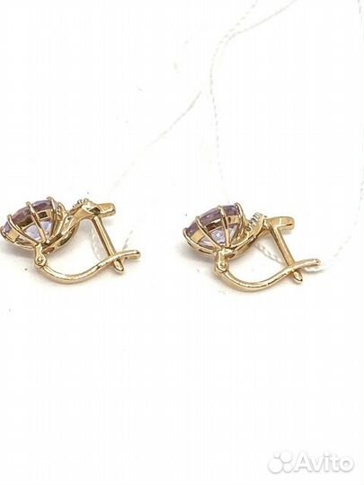 Золотые серьги с камнем