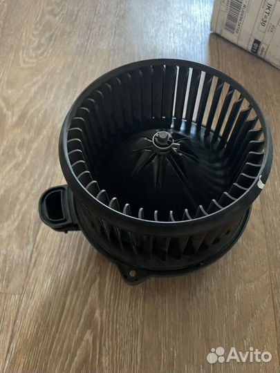 Моторчик печки на kia rio 4