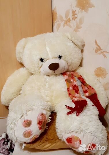 Большие плюшевые медведи