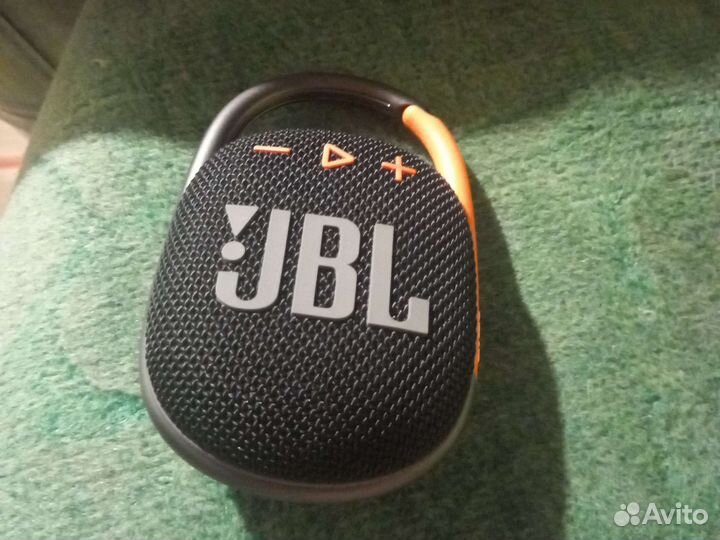 Колонка jbl clip 4