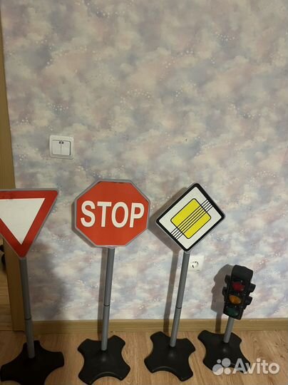 Детские игрушки