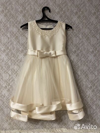 Продам платья