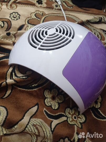 Маникюрный пылесос