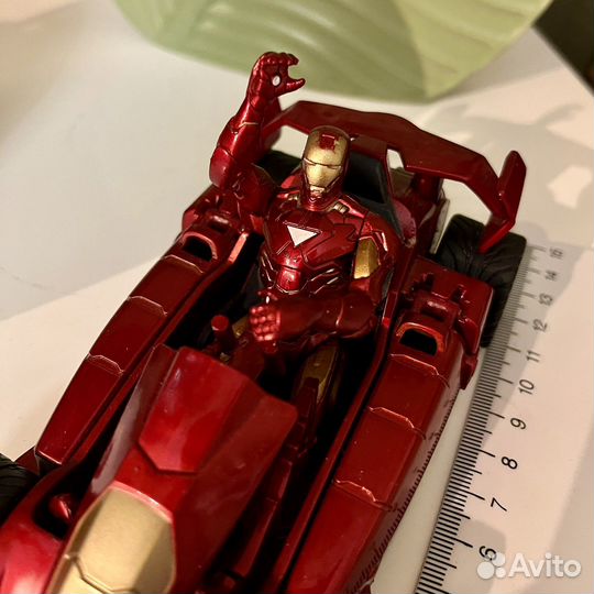 Моделька машинки 1:48, iron man, Тачки Дисней