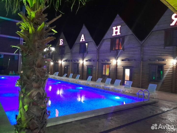 Русская баня на дровах с бассейном