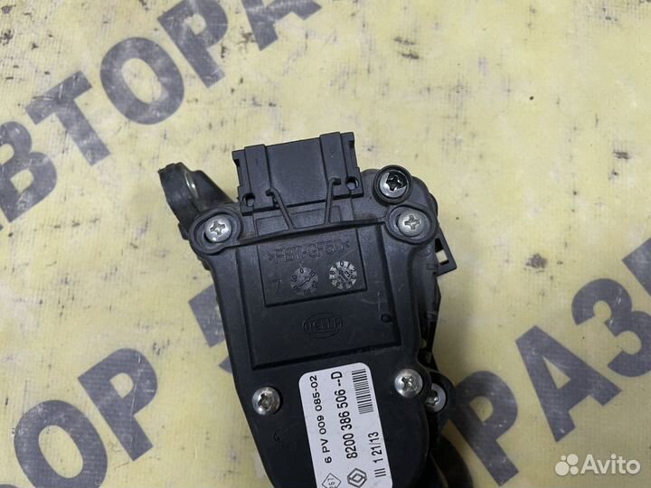 Педаль газа Renault Duster