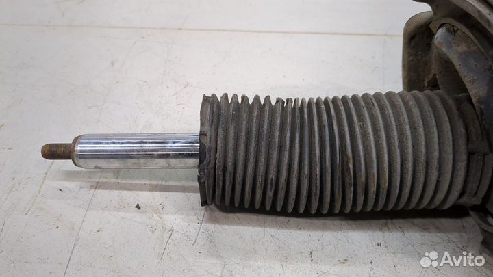 Амортизатор подвески Volvo V40, 2014