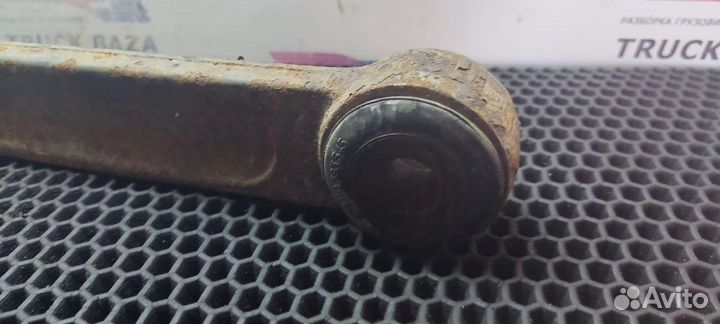 Стойка переднего стабилизатора