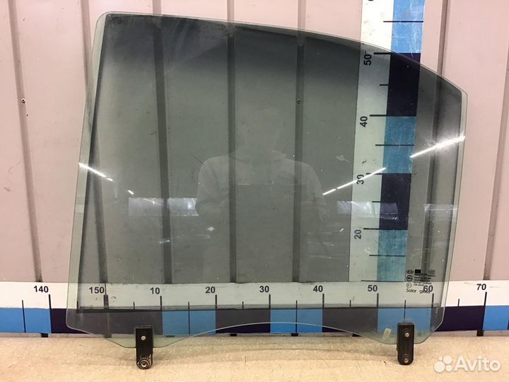 Стекло двери задней левой Kia Sorento 2003-2009