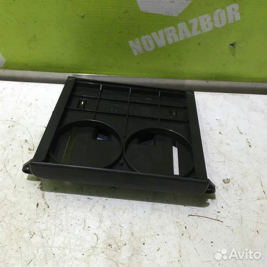 Подстаканник Киа Рио 1