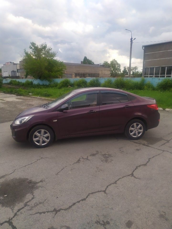 Hyundai Solaris: фото владельца