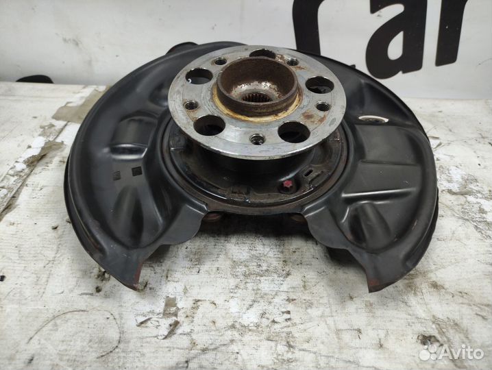 Задняя ступица Мерседес C203