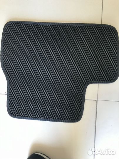 Eva коврики Toyota Rav4 чёрные чёрный кант