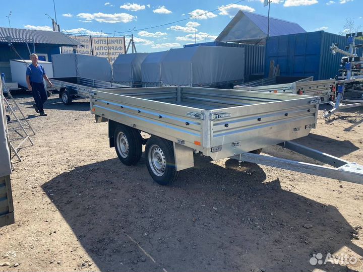 Прицеп двухосный 37.001.Для широких,длинных грузов
