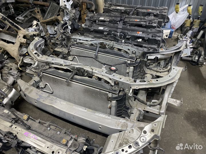 Панель радиаторов Nissan Teana J32