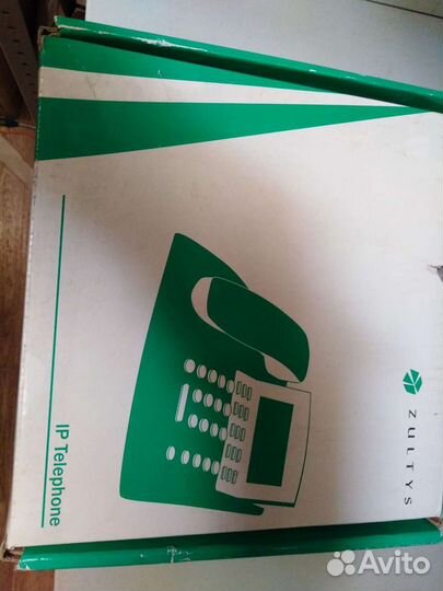 SIP телефон zultys