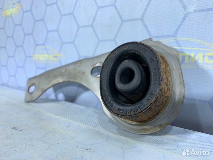 Подушка глушителя задняя Opel Astra J A14NET 2013