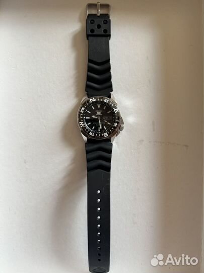 Часы наручные