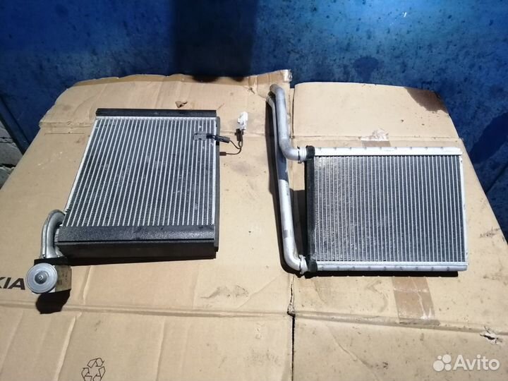 Радиатор отопителя салона Toyota Vitz 90 Yaris